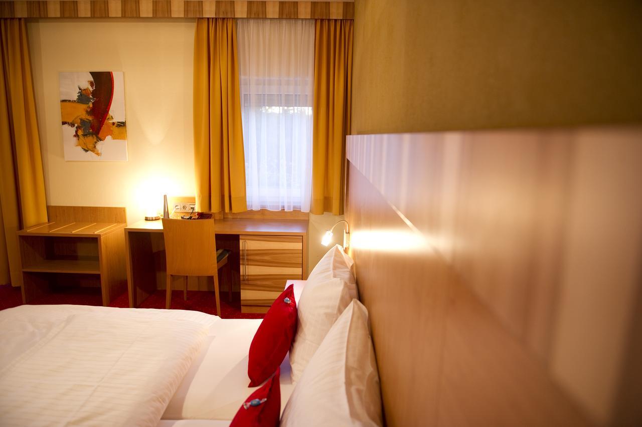 Pension Appartement Lanzer Moosburg Eksteriør billede