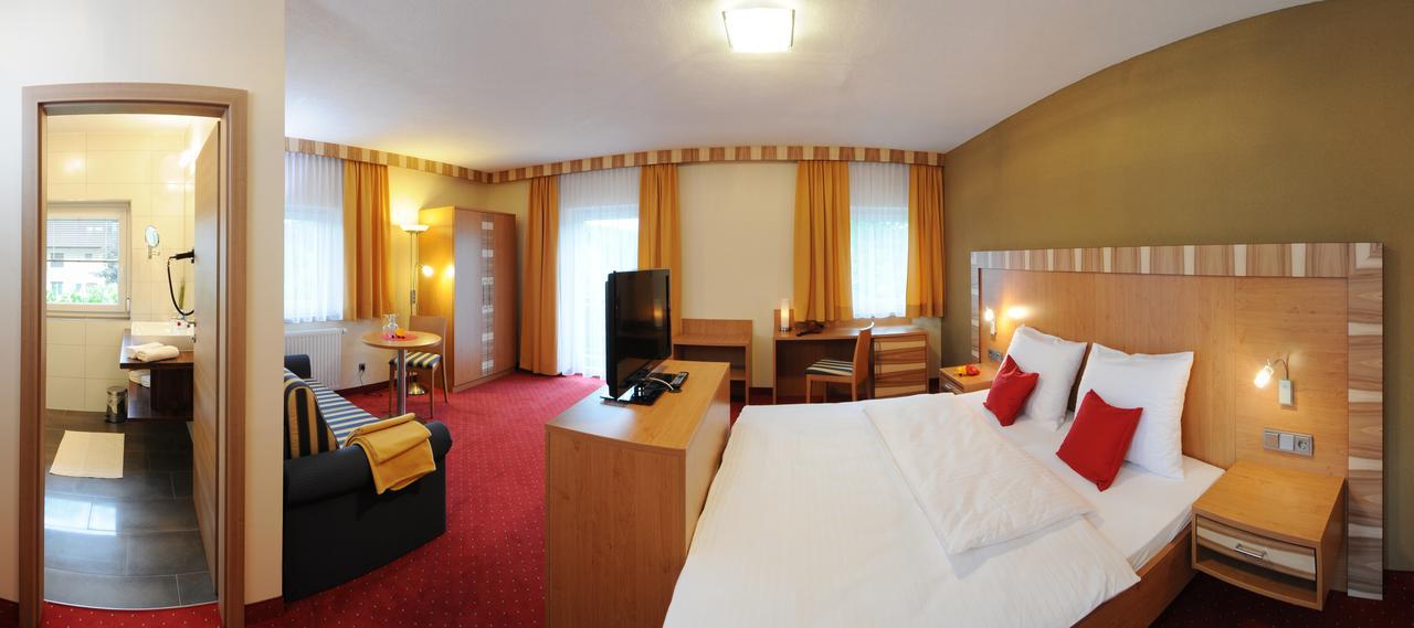 Pension Appartement Lanzer Moosburg Eksteriør billede